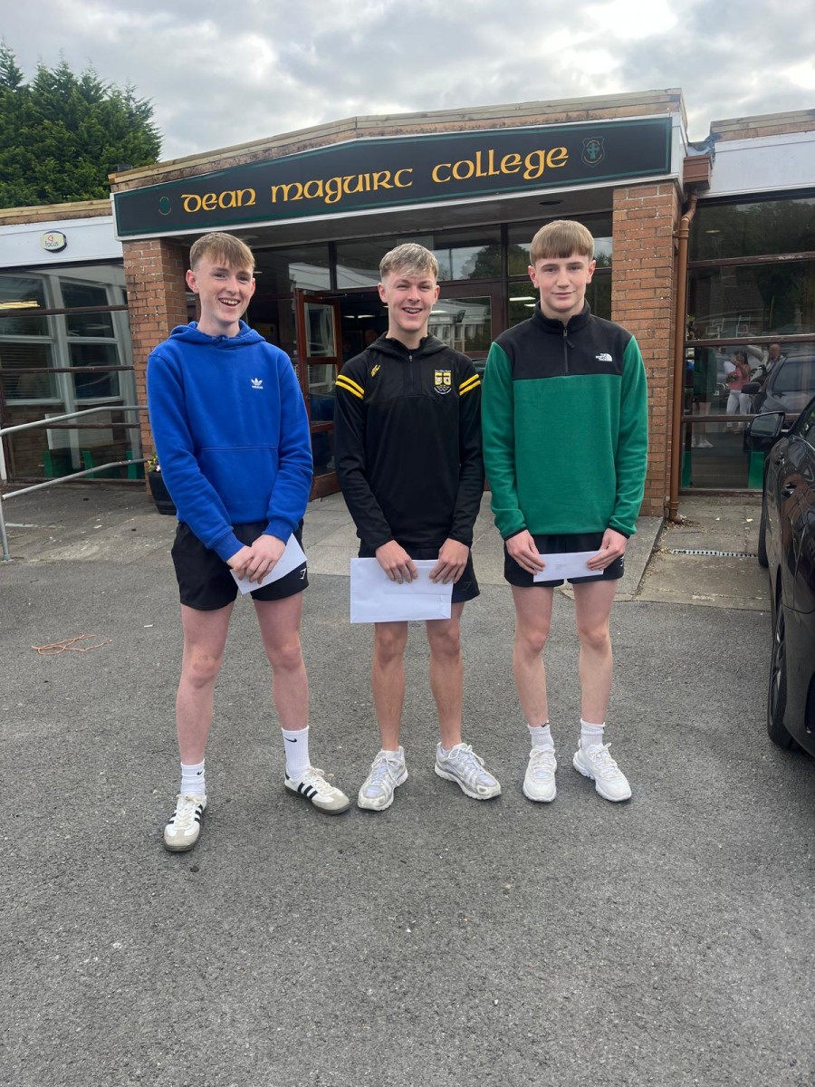 Dean Maguirc College celebrates 2025 G.C.S.E. results